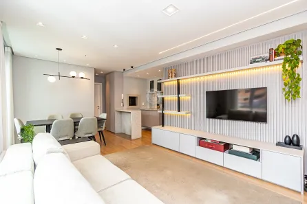 Apartamento com 2 Quartos à venda, 72m² no Água Verde, Curitiba