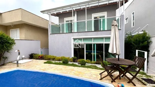 Casa de Condomínio com 3 Quartos para alugar, 201m² no Moinho Velho, Cotia