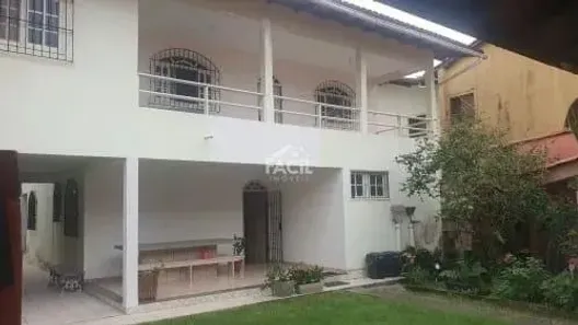Casa com 7 Quartos à venda, 375m² no Manguinhos, Serra