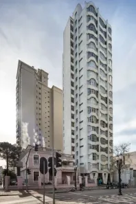 Apartamento com 4 Quartos para alugar, 300m² no Centro, Curitiba