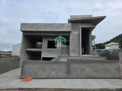 Casa com 3 Quartos à venda, 140m² no Forquilhas, São José