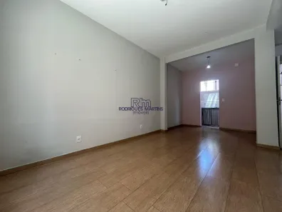 Casa com 2 Quartos para alugar, 88m² no Alto Caiçaras, Belo Horizonte