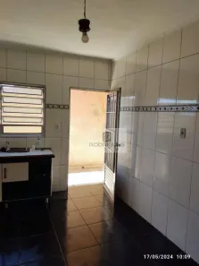 Sobrado com 6 Quartos à venda, 264m² no Canhema, Diadema