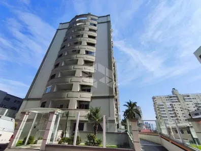 Apartamento com 2 Quartos para alugar, 60m² no Barreiros, São José