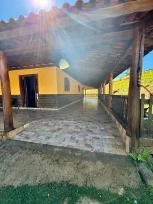 Fazenda/Sítio com 3 Quartos à venda, 8000m² no , Toledo