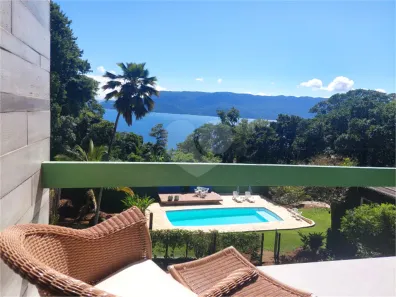 Casa com 7 Quartos à venda, 450m² no Veloso (Cambaquara), Ilhabela
