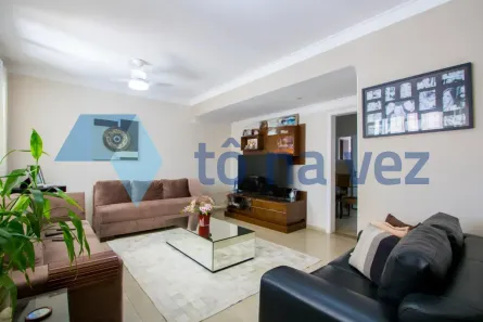 Casa com 3 Quartos à venda, 183m² no Vila Scarpelli, Santo André