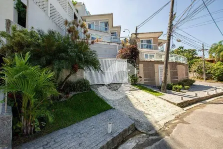 Casa com 4 Quartos à venda, 178m² no Camboinhas, Niterói