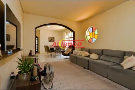 Casa com 3 Quartos à venda, 220m² no Vila Augusta, Guarulhos