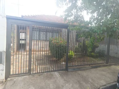 Casa com 2 Quartos à venda, 107m² no Centro, Araraquara