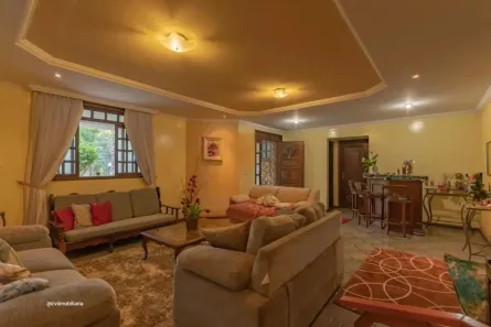 Casa com 5 Quartos à venda, 502m² no Castelo, Belo Horizonte
