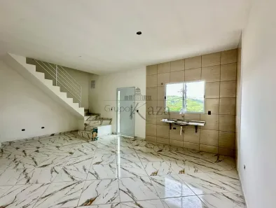 Casa de Condomínio com 3 Quartos à venda, 60m² no Jardim Santo Antônio da Boa Vista, Jacareí
