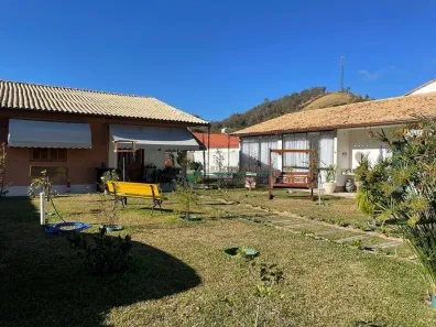 Casa com 4 Quartos à venda, 180m² no Vargem Grande, Teresópolis