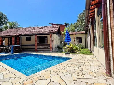 Casa de Condomínio com 5 Quartos para alugar, 200m² no Guaratuba, Bertioga