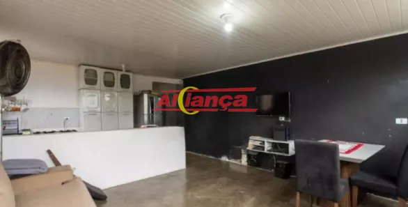 Casa com 2 Quartos para alugar, 95m² no Jardim Palmira, Guarulhos