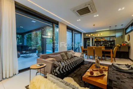 Casa de Condomínio com 5 Quartos à venda, 275m² no Distrito Industrial, Cachoeirinha