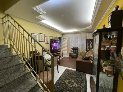 Sobrado com 4 Quartos para alugar, 128m² no Jardim Santa Clara, Guarulhos