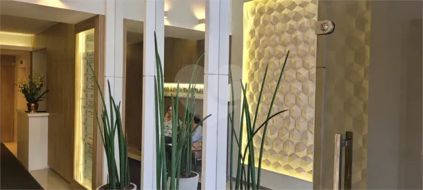 Sala Comercial à venda, 86m² no Gonzaga, Santos