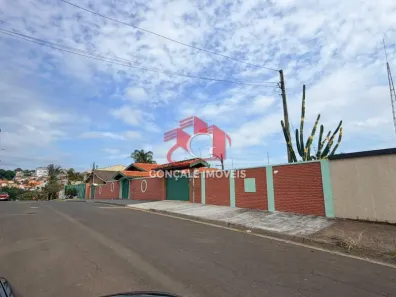 Casa com 4 Quartos para alugar, 500m² no Jardim do Lago, Atibaia