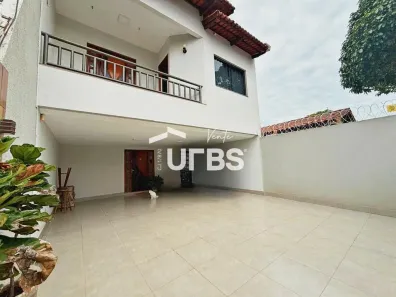 Sobrado com 4 Quartos à venda, 159m² no Jardim América, Goiânia