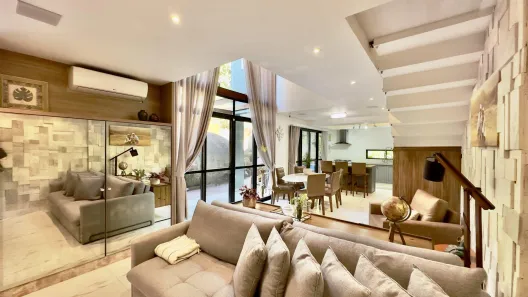 Casa com 3 Quartos à venda, 190m² no Cachoeira do Bom Jesus, Florianópolis