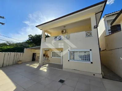 Casa com 3 Quartos à venda, 220m² no Freguesia (Jacarepaguá), Rio de Janeiro
