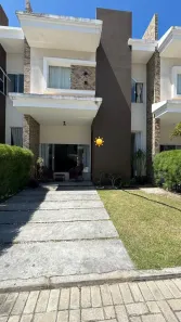 Casa de Condomínio com 3 Quartos à venda, 106m² no Sapiranga-Coité, Fortaleza