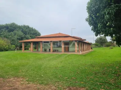 com 4 Quartos à venda, 400m² no Centro, São Carlos