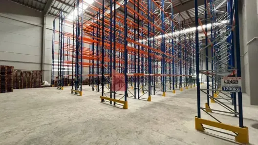Galpão/Depósito/Armazém para alugar, 1412m² no Espinheiros, Itajaí
