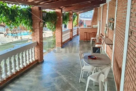 Casa com 3 Quartos para alugar, 135m² no Vila Santista, Atibaia