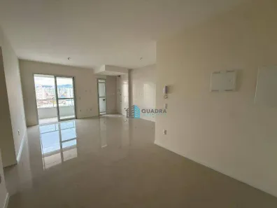 Apartamento com 2 Quartos para alugar, 70m² no Barreiros, São José