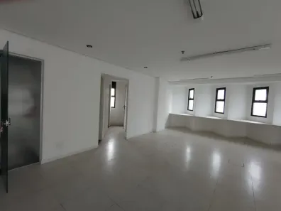 Sala Comercial para alugar, 92m² no Santo Amaro, São Paulo