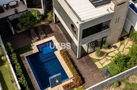Casa de Condomínio com 4 Quartos à venda, 484m² no Jardins Munique, Goiânia