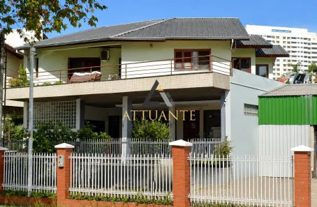 Casa com 3 Quartos à venda, 421m² no Cidade Nova, Caxias do Sul