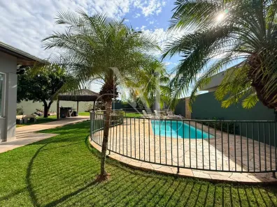 Fazenda/Sítio com 3 Quartos à venda, 490m² no , Jardinópolis