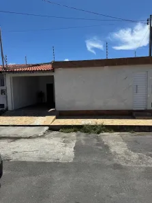 Casa com 3 Quartos à venda, 190m² no Jardim Centenário, Aracaju