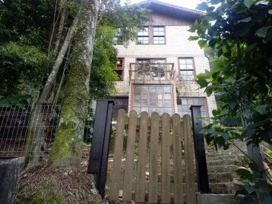 Casa com 3 Quartos à venda, 136m² no Pântano do Sul, Florianópolis