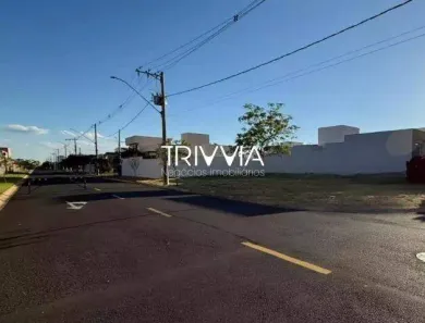 Lote/Terreno à venda, 349m² no Novo Mundo, Uberlândia