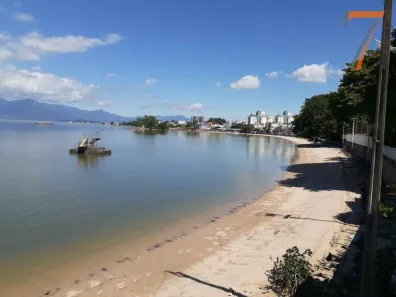 Casa com 4 Quartos à venda, 250m² no Coqueiros, Florianópolis