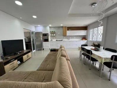 Casa com 4 Quartos à venda, 220m² no Jardim Independência, Taubaté