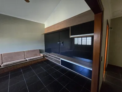 Sobrado com 4 Quartos à venda, 676m² no Ribeirânia, Ribeirão Preto