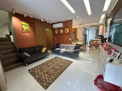 Sobrado com 3 Quartos à venda, 125m² no Pedrinhas, Porto Velho