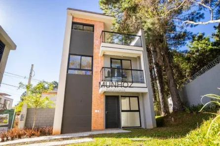 Casa de Condomínio com 3 Quartos à venda, 135m² no Santa Cândida, Curitiba