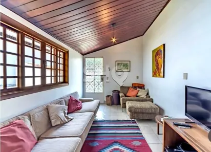 Casa com 5 Quartos à venda, 330m² no Sumarezinho, São Paulo