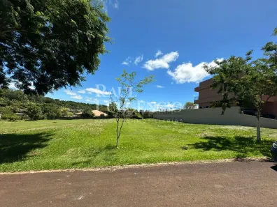 Lote/Terreno à venda, 1250m² no Loteamento Terras de Canaã, Cambé