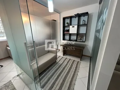 Sala Comercial para alugar, 24m² no Trindade, Florianópolis