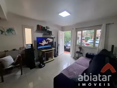 Casa com 3 Quartos à venda, 227m² no Jardim Monte Alegre, São Paulo
