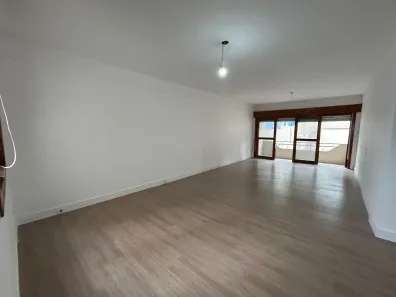 Apartamento com 1 Quarto para alugar, 75m² no Medianeira, Porto Alegre