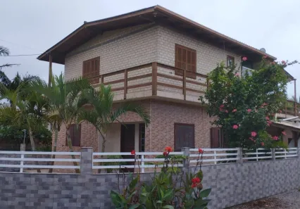Casa com 4 Quartos à venda, 77m² no Arroio, Imbituba