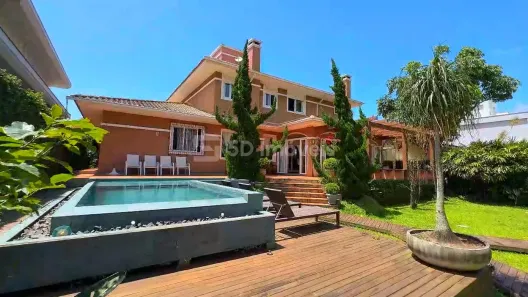 Casa com 3 Quartos à venda, 289m² no Lagoa da Conceição, Florianópolis